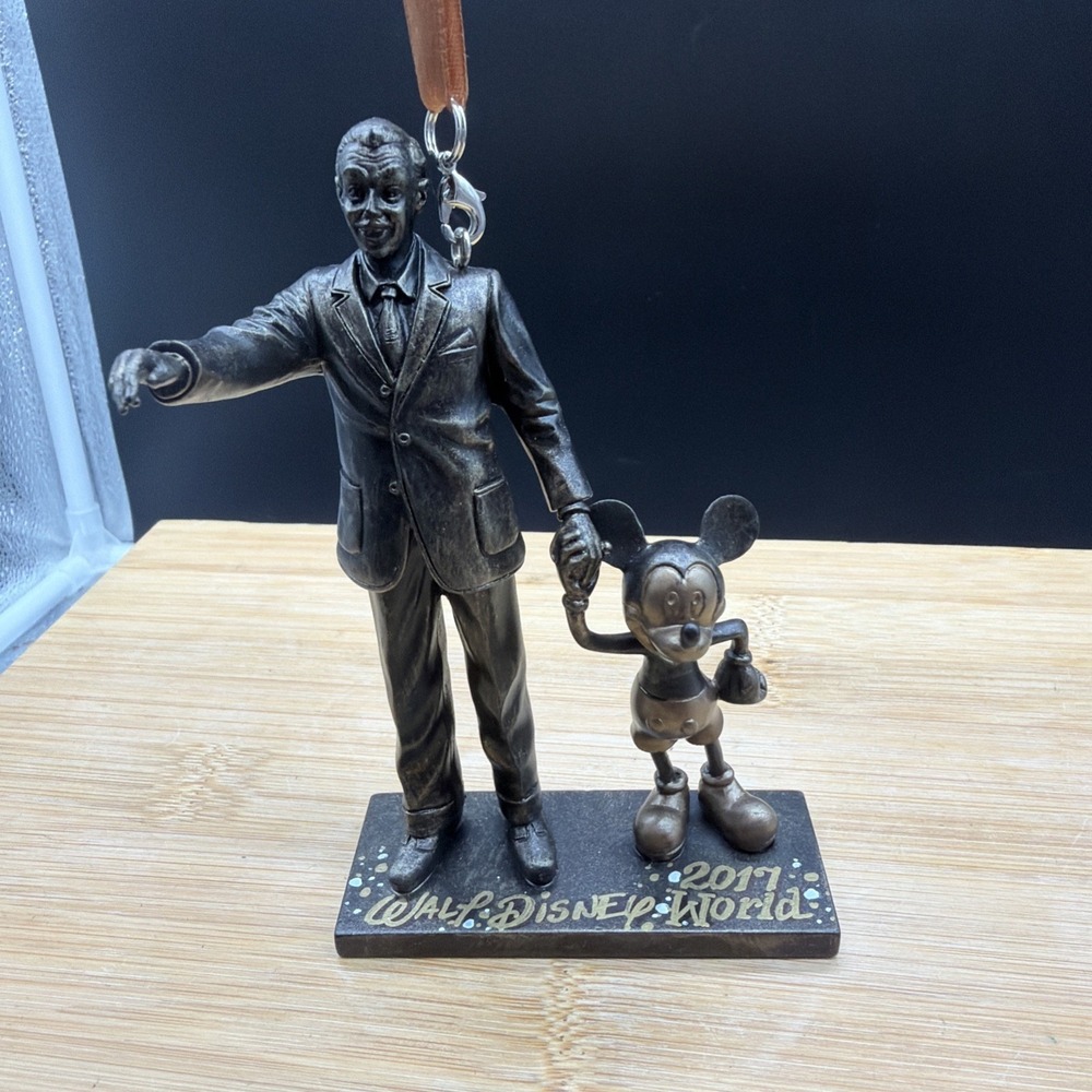 5" Disney Sketchbook Walt Disney & Mickey Mouse Partners Statue Ornament